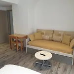 Szálloda Logis Restaurant Le Faude 2*