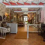 Logis Restaurant Le Faude Szálloda
