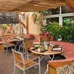 Logis Restaurant Le Faude Szálloda