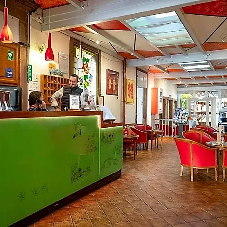 Logis Restaurant Le Faude 2*