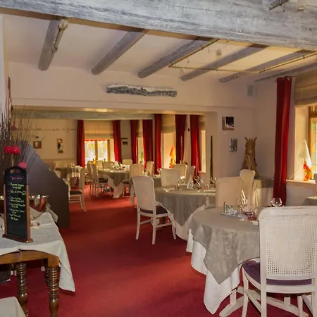 מלון Logis Restaurant Le Faude
