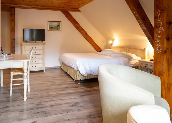 Hotel Logis Hotel Restaurant Le Faude