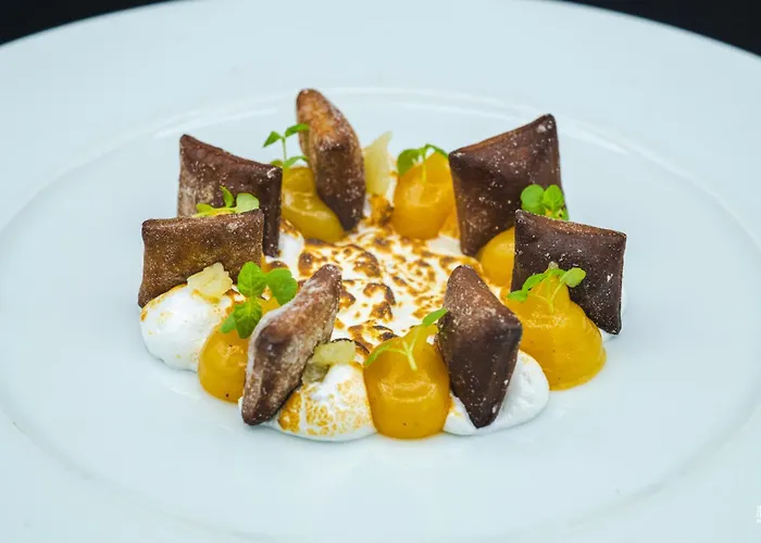 Logis Hotel Restaurant Le Faude Hotel 2*