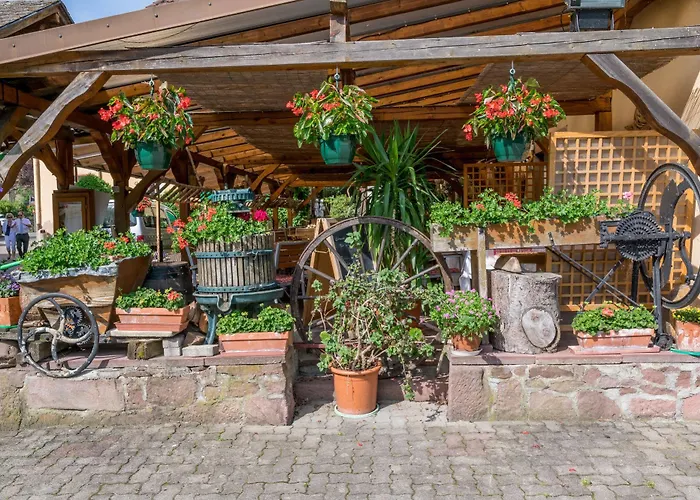 Logis Hotel Restaurant Le Faude Lapoutroie